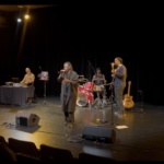 Bi Wari, Bakala Band